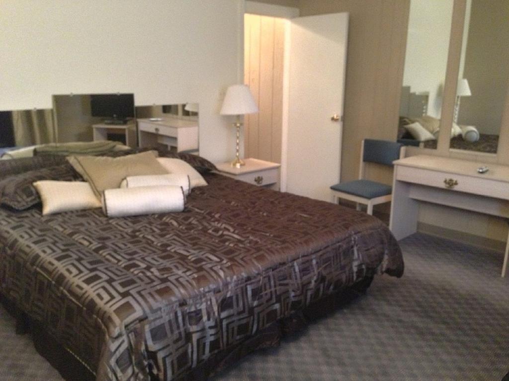 Caravan II Albergo Нью-Касл Екстер'єр фото